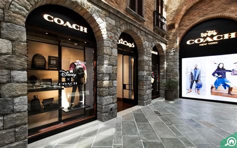 the outlet village dubai shops|The Outlet Village Dubai: Shops, Restaurants, Discounts & More .
